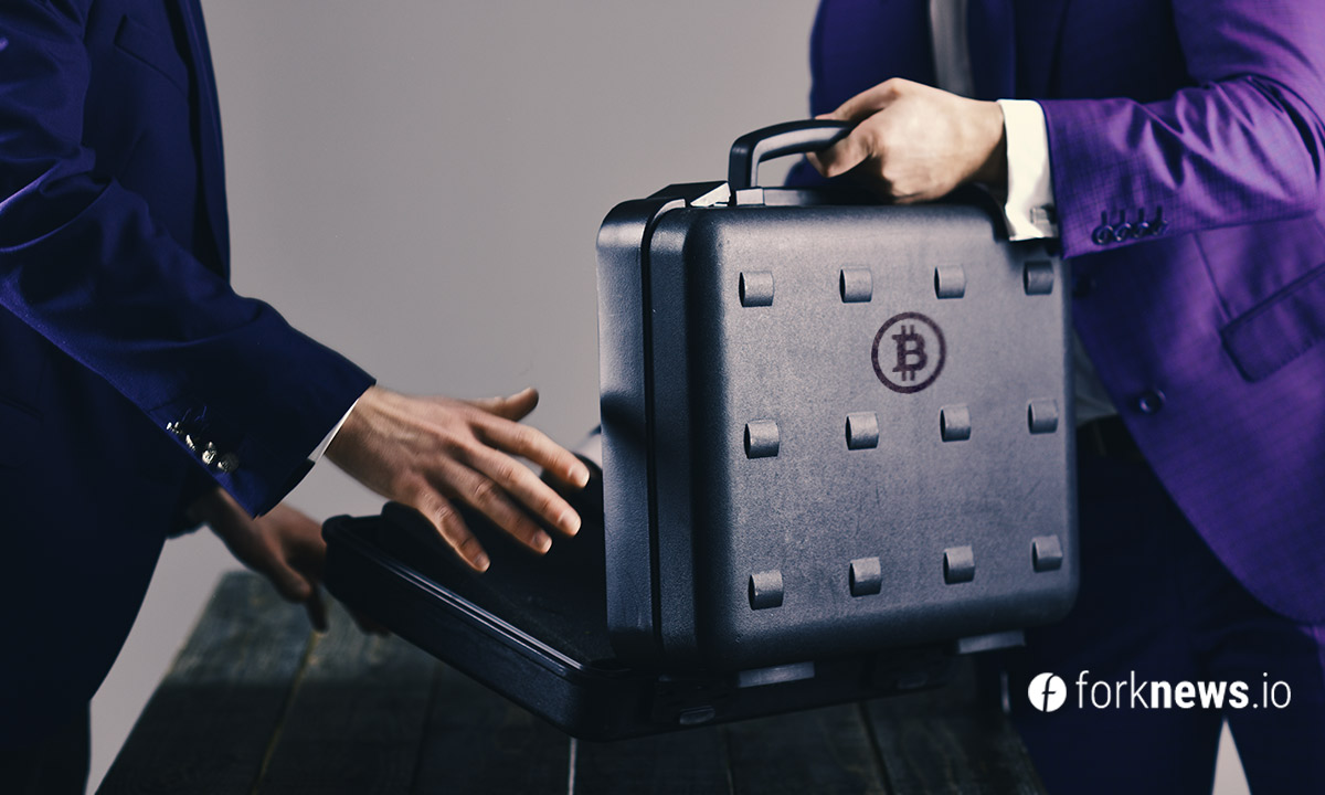 Сын Питера Шиффа вложил 100% портфеля в биткоин
